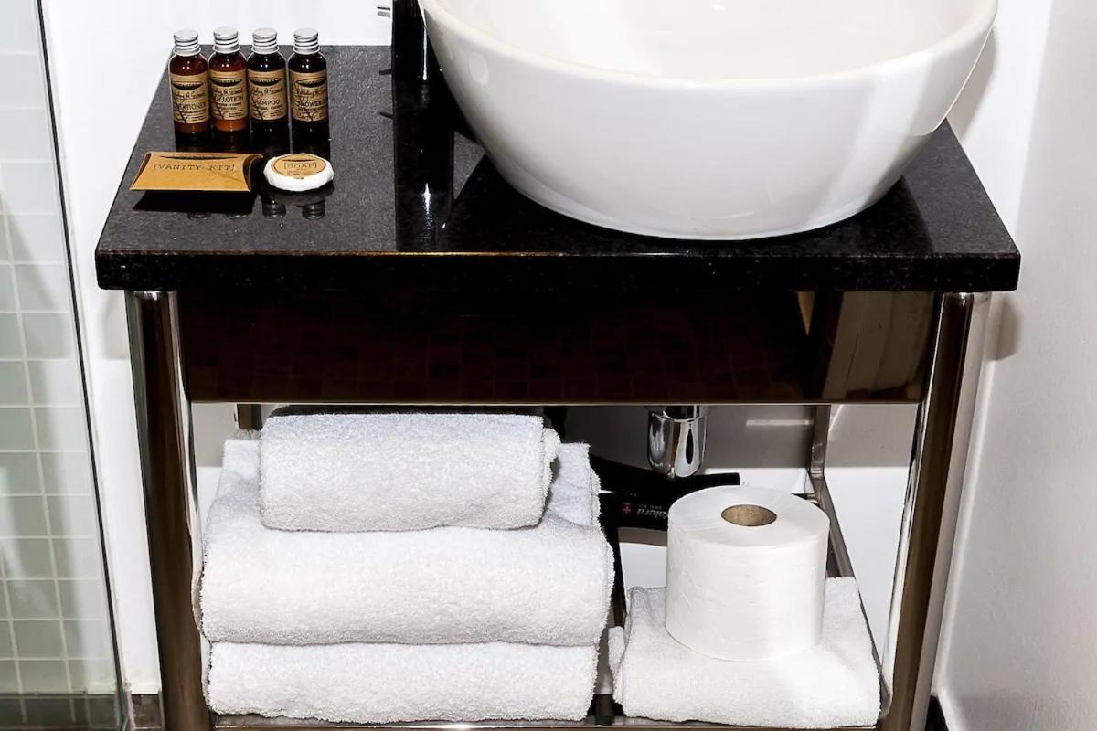 Hotel Fredensborg Store Kro Chambre photo