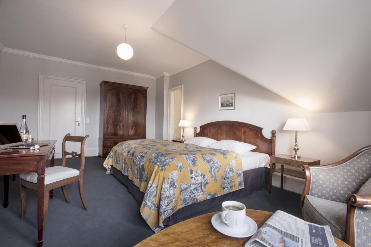 Hotel Fredensborg Store Kro Extérieur photo