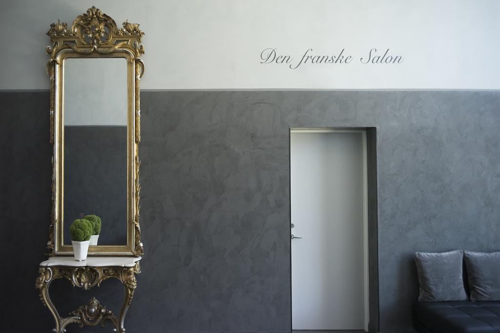 Hotel Fredensborg Store Kro Extérieur photo